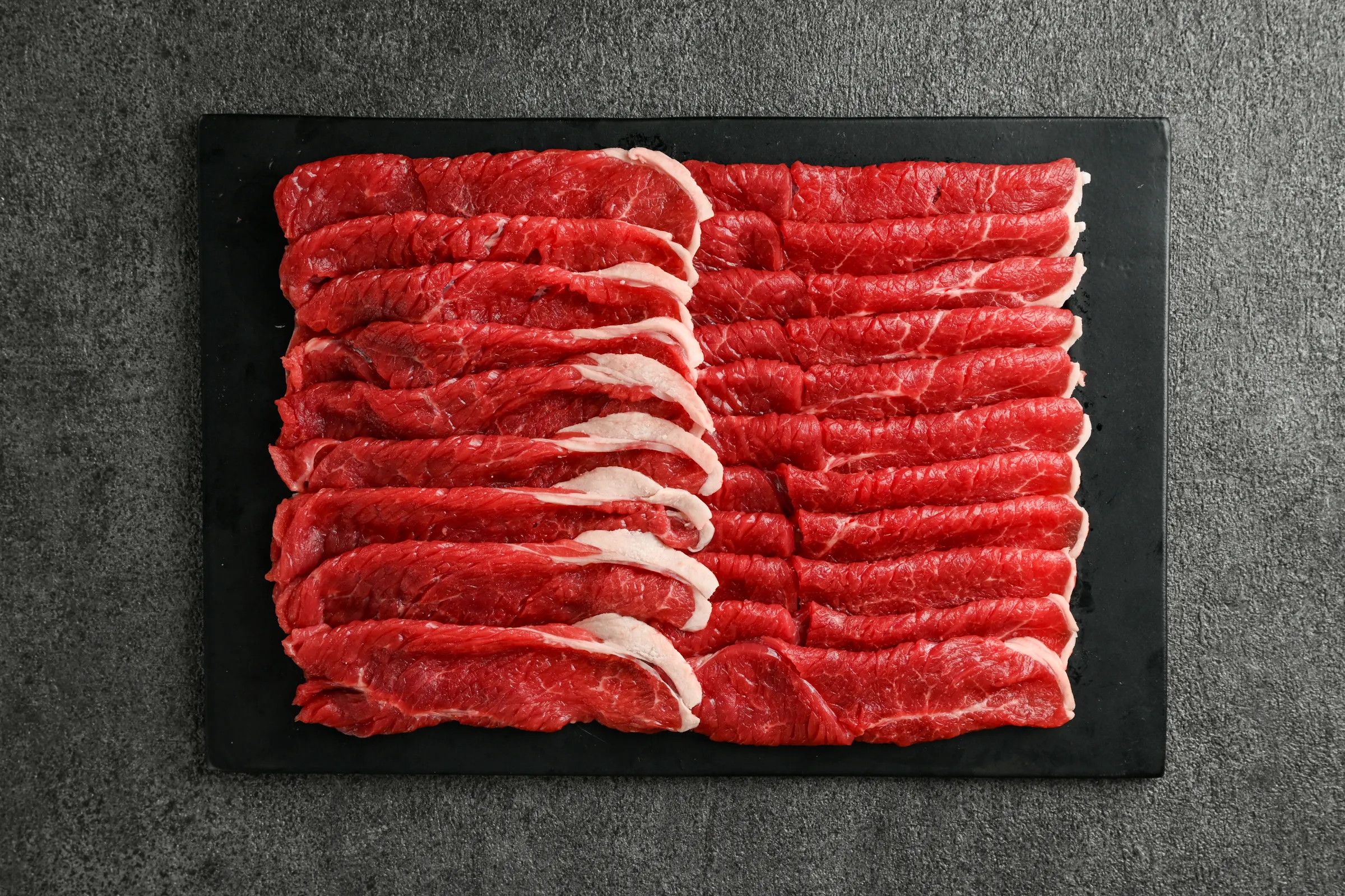 生ラム・モモ赤身しゃぶしゃぶ/火鍋用2人前(300g)7月29日(水)入荷予定