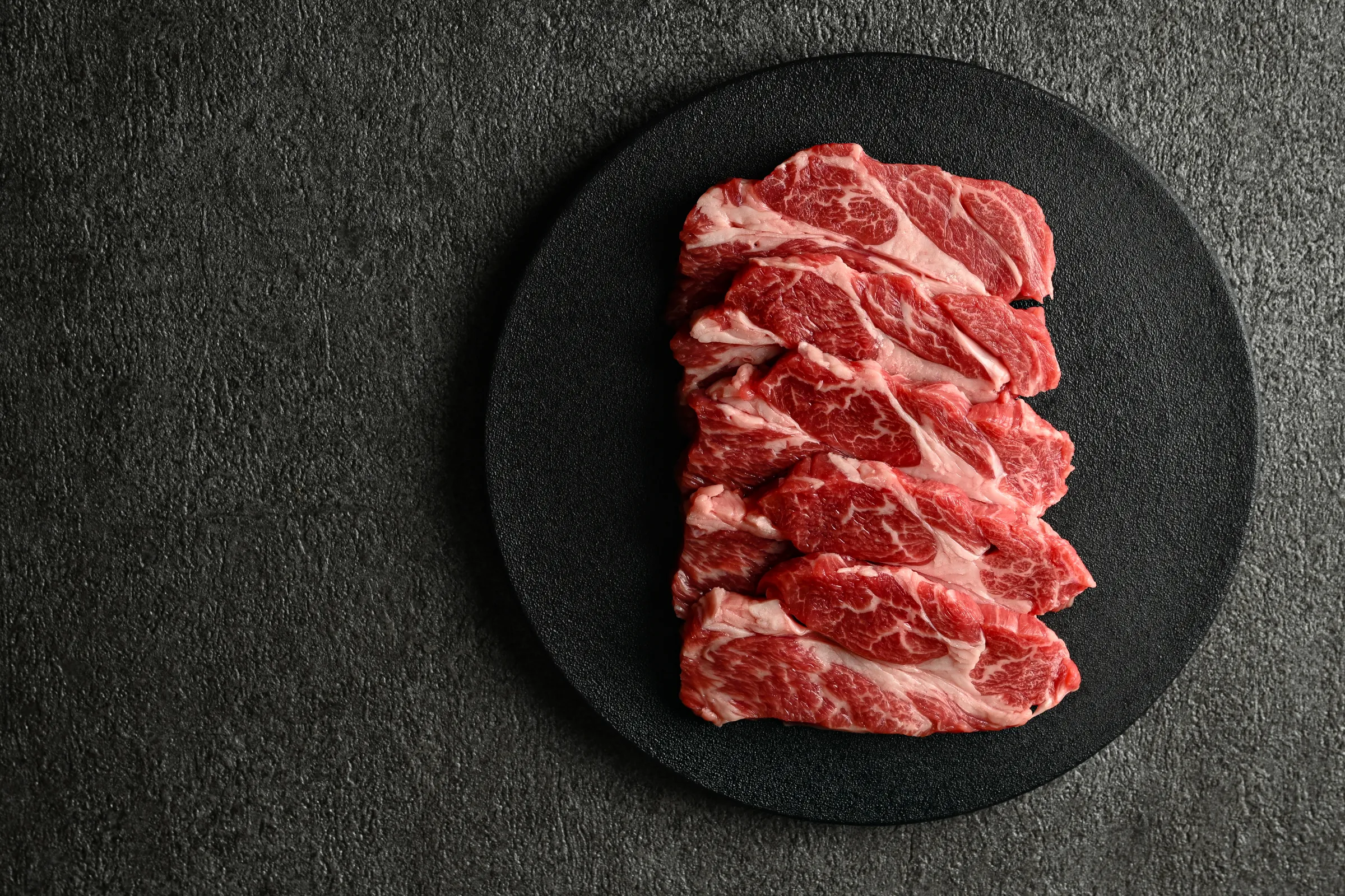 生ラム肩ロース・スライス/ジンギスカン用（100g）7月29日(水)入荷予定